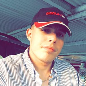 Meet your Posher, Sebastian